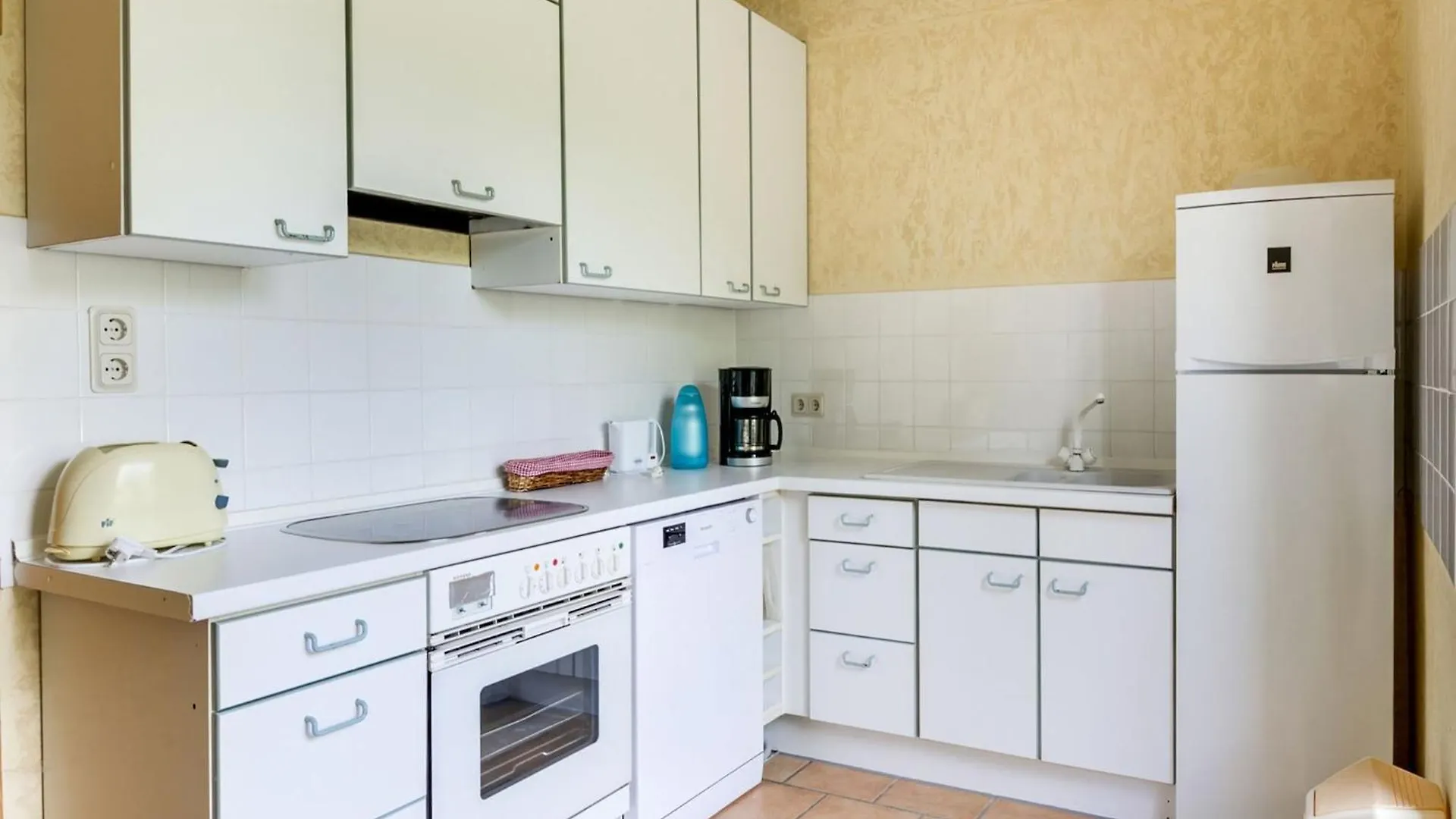 Charming Sea View Apartment In Lozen, Cleaning Included Le Pouldu